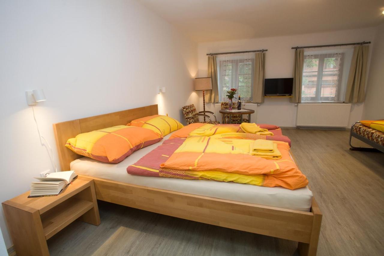 Apartmany Zak Frymburk Exterior photo